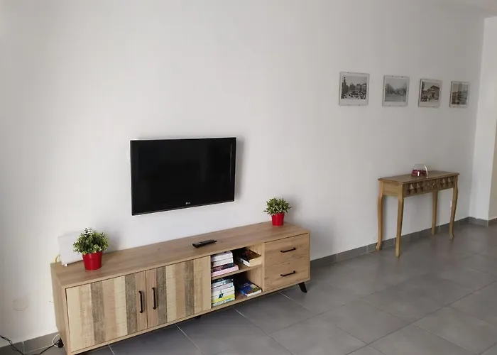 Mareverde Wifi 1 Bedroom Apartment